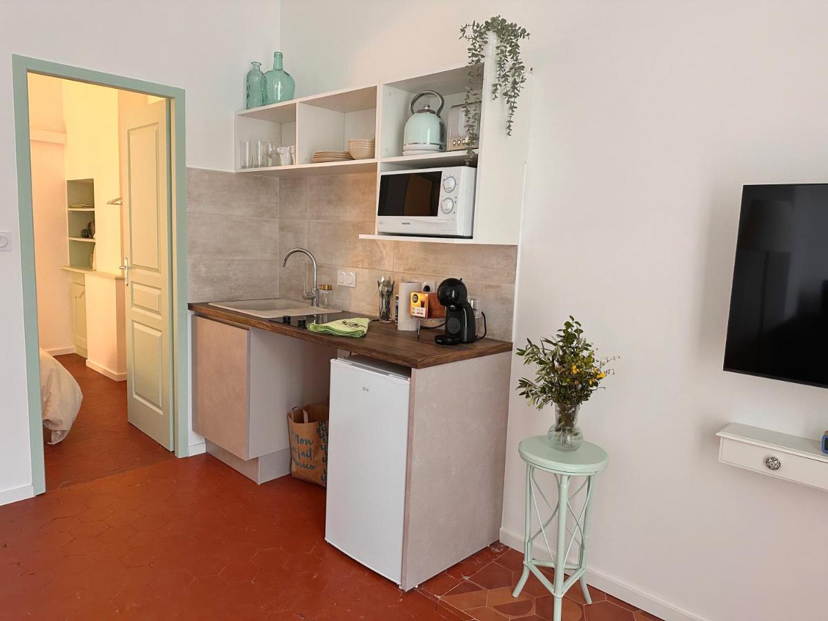 Apartament Le Petit Provencal Nîmes Zewnętrze zdjęcie
